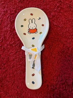 miffy White and Orange Ceramic Spoon Rest with Playful Multicolor Butterflies 🦋